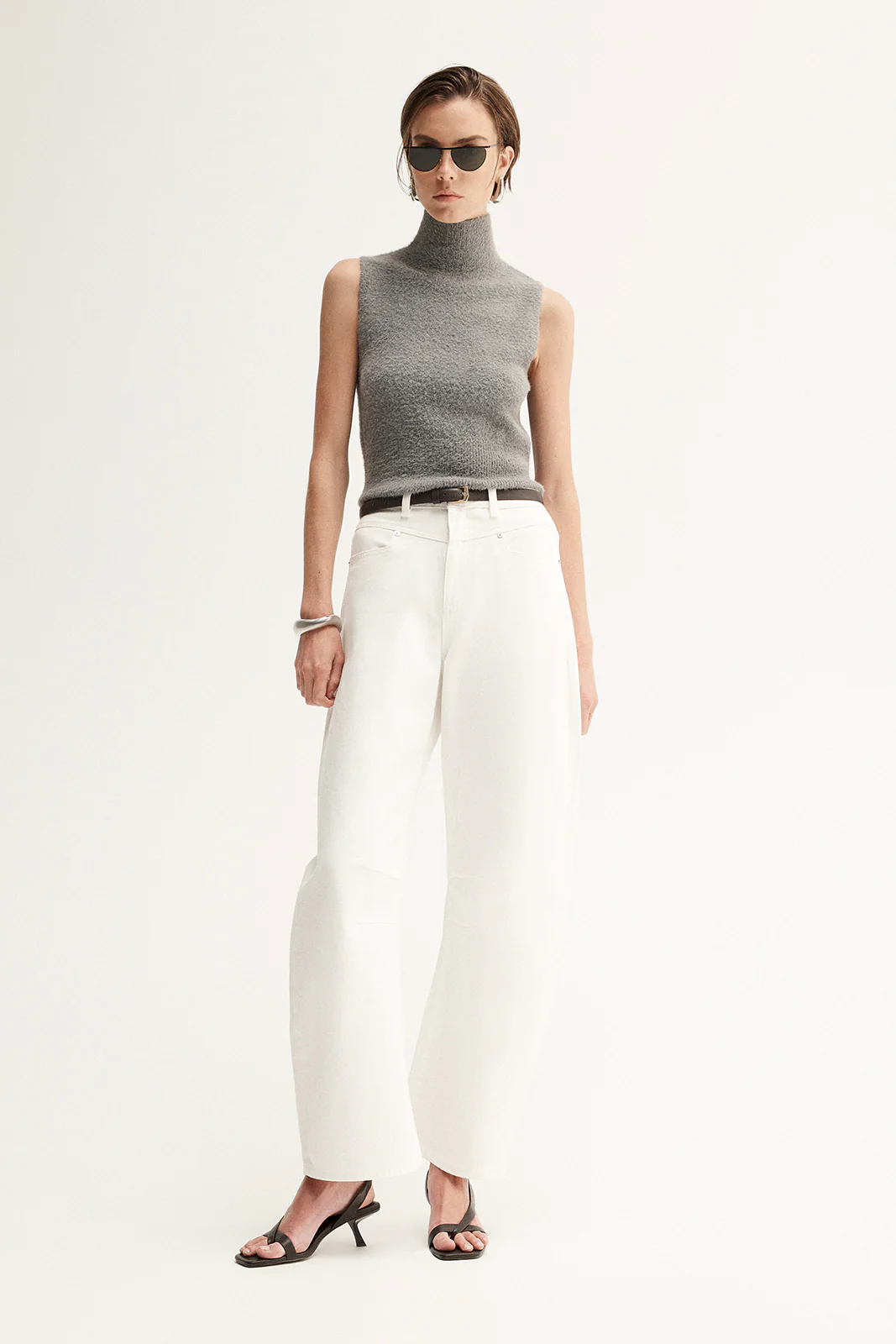 Sleeveless Tops
